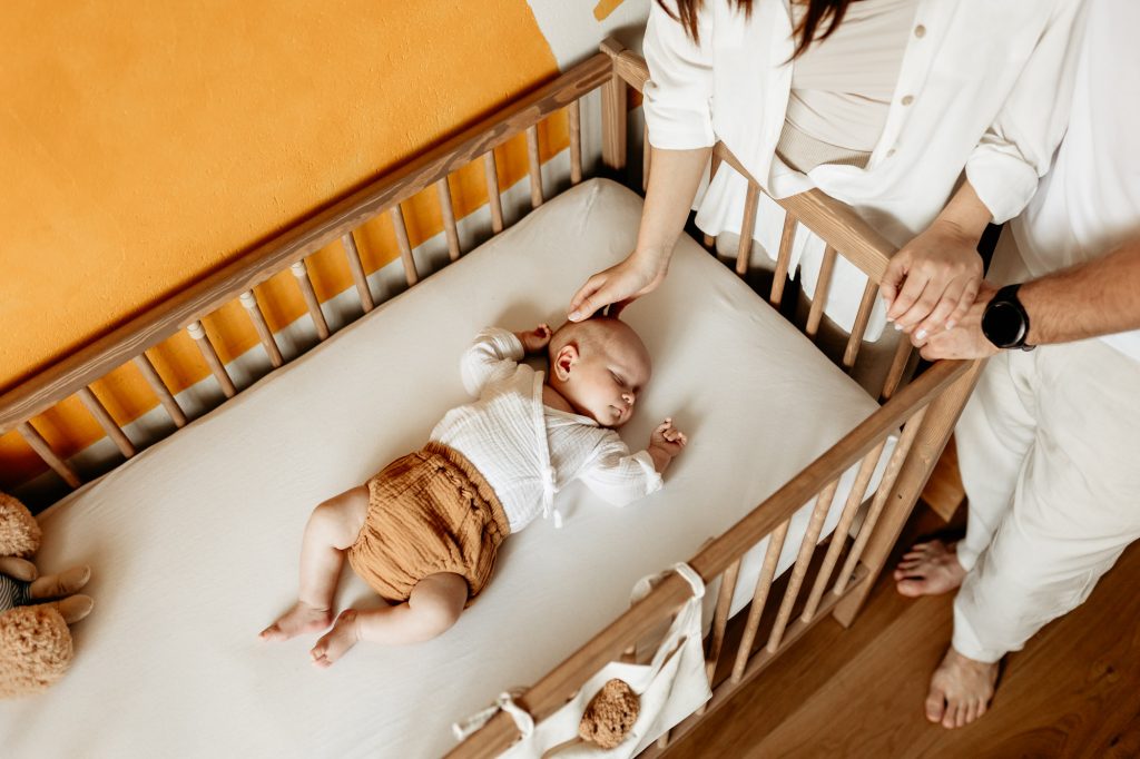 Fotograf rodzinny Kraków - naturalna sesja z noworodkiem